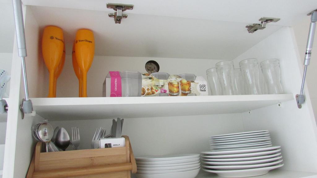 Lindo Apto No Barrabela, Todo Equipado, Com Arcondicionados Split Novos No Quarto E Na Sala, Limpissimo, Cheiroso, Novinho, Condominio Em Frente A Praia, Com Piscina Aquecida, Sauna, Quadra, Academia, Lavanderia, Salao De Beleza, Restaurantes, Mercad Rio de Janeiro Quarto foto