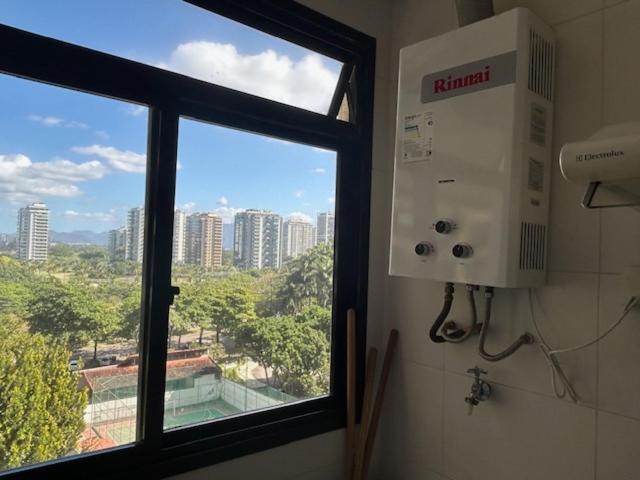 Lindo Apto No Barrabela, Todo Equipado, Com Arcondicionados Split Novos No Quarto E Na Sala, Limpissimo, Cheiroso, Novinho, Condominio Em Frente A Praia, Com Piscina Aquecida, Sauna, Quadra, Academia, Lavanderia, Salao De Beleza, Restaurantes, Mercad Rio de Janeiro Exterior foto